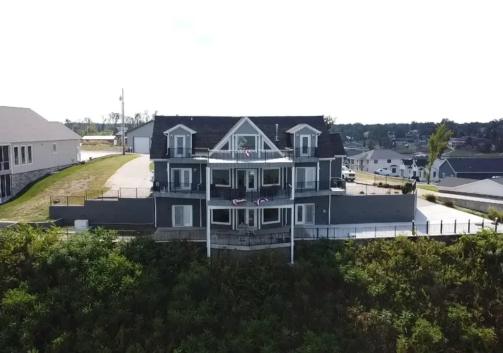 Spec Homes